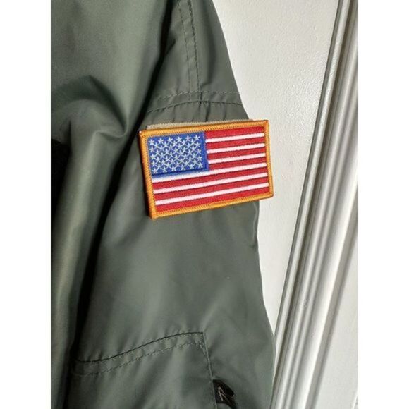 EUC - Mens Military Style Bomber Jacket with patches - Picture 9 of 10